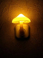 AUSAYE 4 Pack Plug in Night Light, Mushroom Light LED Nightlights for Kids, Adults, Bedroom, Bathroom,Hallway, Stairs, Kitchen Warm Yellow