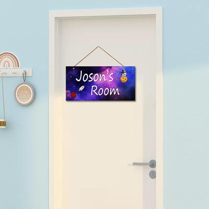 Personalized Signs Astronaut Sign Customized Signs Door Decoration Exquisite Decorative Signs For Boys Room Custom Name for Kids Room Wall Art Decor Outer Space Themed Decor Rocket Nursery Decor