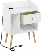 Furinno Claude Side Table, Mid Century End Table with Charging Station, Wooden Legs Night Stand, Bedside Table with USB and Type-C Charging Port, for Living Room, Bedroom, White