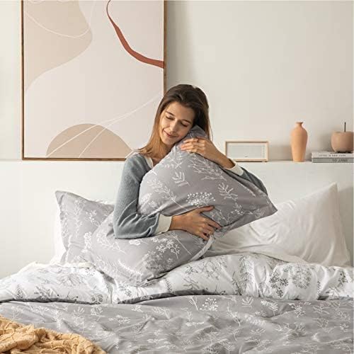 Bedsure Full Comforter Set - Grey Bed Set, 3 Pieces Cute Floral Bedding, 1 Soft Reversible Botanical Flowers Comforter and 2 Pillow Shams