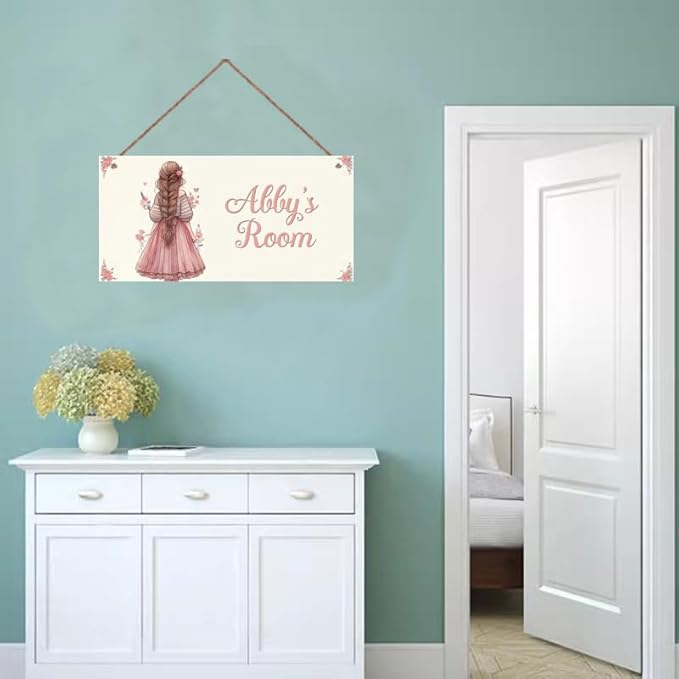 Personalized Name Cute Girls Sign For Girls Room Baby Nursery Door Wood Plaque Hanging Wall Art Decor For Kids Bedroom Nursery Home Garden Yard Wall Club