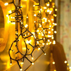 Quntis 82ft 1000 LED Cluster Christmas String Lights - Dark Green Wire Tree Lights - 8 Modes Outdoor Waterproof Plug-in for Holiday, Wedding, Party, Home Decor, Warm White