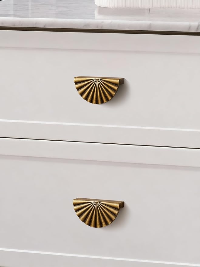 10 Pack Antique Brass Cabinet Pulls 2.5 Hole Center Cup Flat Vintage Drawer Pulls Kitchen Cupboard Bathroom Dresser Cabinet Hardware Handles Zinc Alloy