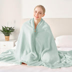 BEAUTEX Fleece Blanket King Size Super Soft Flannel Throw Blanket Lightweight Fuzzy Plush Blanket for Couch Sofa or Bed All Seasons (Mint, 108" x 90")