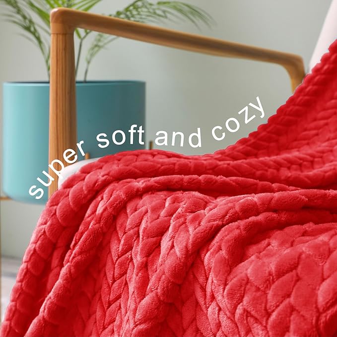 Exclusivo Mezcla Fleece King Size Blanket for Bed, 90x104 Inches Soft Cozy Jacquard Flannel Blankets, Lightweight Fuzzy Plush Warm for Winter, Red