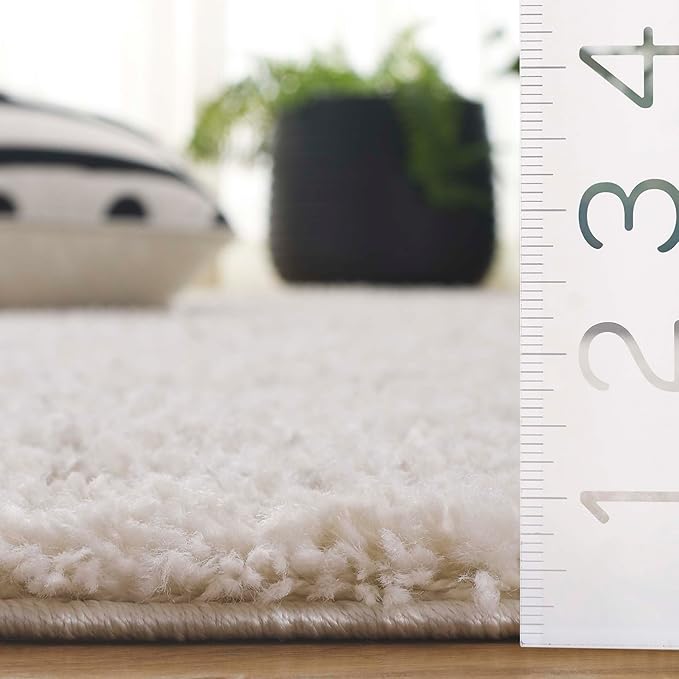 SAFAVIEH Arizona Shag Collection Area Rug - 6' x 8', Ivory & Beige, Moroccan Design, Non-Shedding & Easy Care, 1.6-inch Thick, Ideal for The Living Room, Dining, Bedroom (ASG741A)