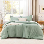Litanika Oversized King Comforter Set 120x98, 3 Pieces Sage Green Lightweight Solid Bedding Set, All Season Fluffy Bed Set Quilt Blanket (1 Comforter & 2 Pillowcases)