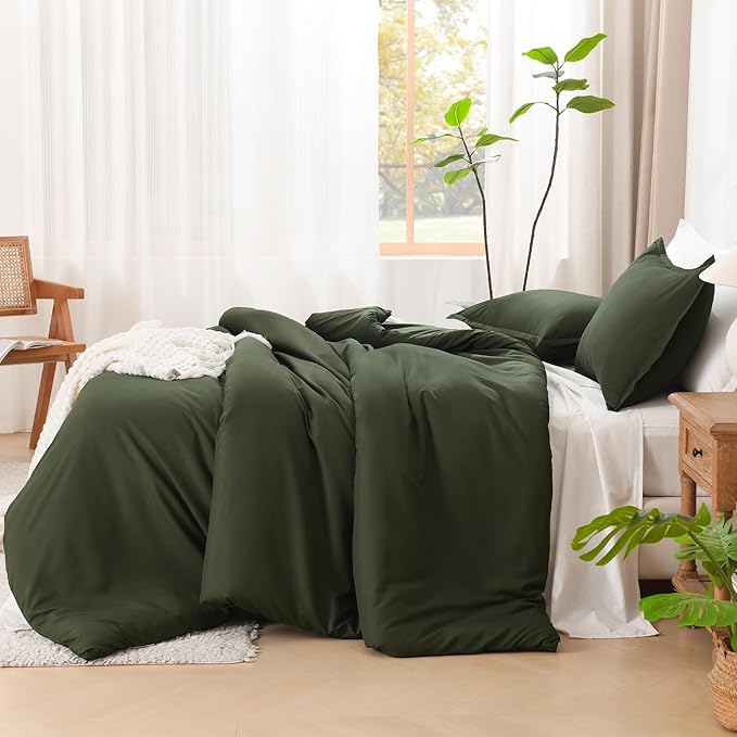 Litanika Comforters Olive Green Oversized King Size, 3 Pieces Lightweight Solid Bedding Comforter Set, All Season Fluffy Bed Set (120x98In Comforter & 2 Pillowcases)