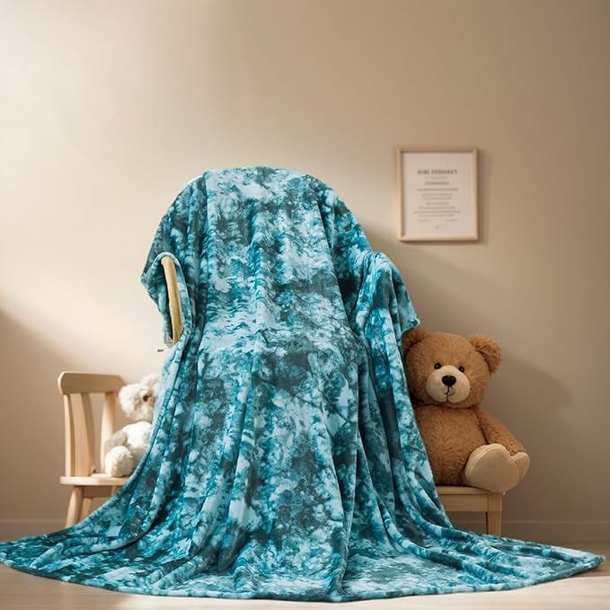 Richave Fuzzy Blanket Twin Size - Teal, Premium Lightweight Anti-Static, Plush and Furry Faux Fur, Reversible Blankets for Twin/Twin XL Extra Long Bed, 66x90 Inches,Teal
