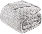 Exclusivo Mezcla Fleece King Size Blanket for Bed, 90x104 Inches Soft Cozy Jacquard Flannel Blankets, Lightweight Fuzzy Plush Warm for Winter, Light Grey