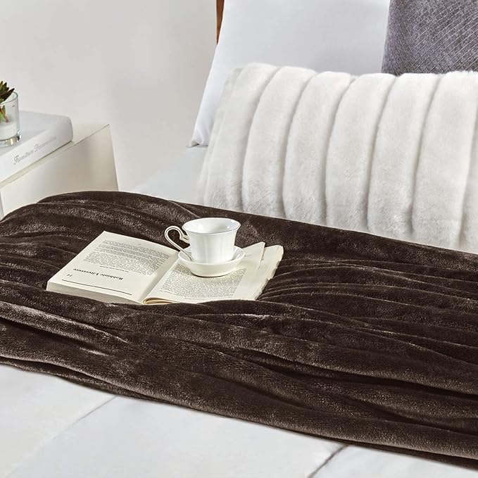 Walensee Fleece Blanket Plush Throw Fuzzy Lightweight (Throw Size 50x60 Brown) Super Soft Microfiber Flannel Blankets for Couch, Bed, Sofa Ultra Luxurious Warm and Cozy for All Seasons