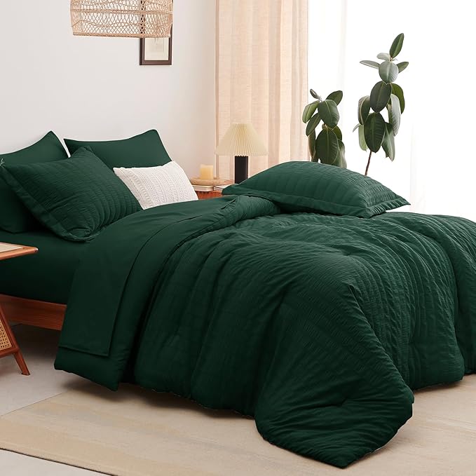 CozyLux King Size Comforter Set Emerald Green Seersucker 7 Pieces Bed in a Bag King Comforter Set with Sheets, Luxury Soft Bedding Set with Down Alternative Comforter, Sheets, Pillowcases & Shams