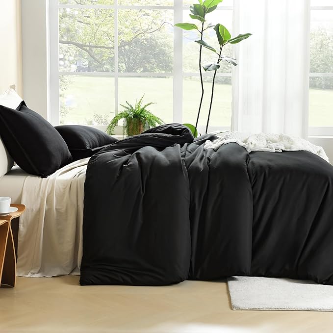 Litanika Black Comforter King Size, 3 Pieces Lightweight Solid Bedding Comforter Set, All Season Fluffy Bed Set (104x90In Comforter & 2 Pillowcases)