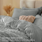 BEDELITE Fleece Oversized Queen Comforter Set -Super Soft & Warm Fluffy Light Grey Bedding, Luxury Fuzzy Heavy Bed Set for Winter with 2 Pillow Cases
