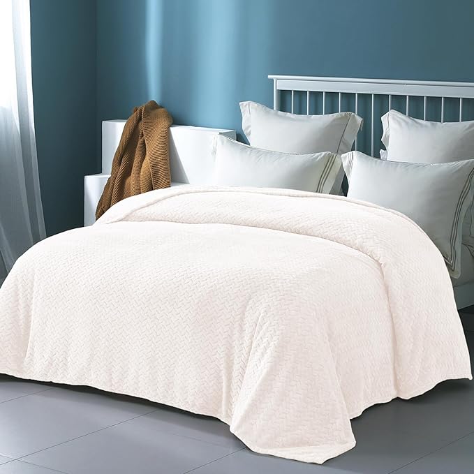 Exclusivo Mezcla Fleece Queen Size Blanket for Bed, 90x90 Inches Soft Cozy Jacquard Flannel Blankets, Lightweight Fuzzy Plush Warm for Winter, Off White