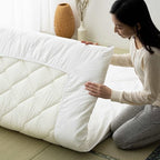 EMOOR Japanese Futon Mattress CLASSE & Fitted Sheet PRESSO King Made in Japan, Cotton (White) Foldable Floor Sleeping Bed Tatami Mat