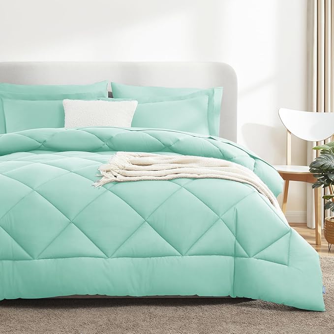CozyLux Queen Comforter Set Mint Green - Bed in a Bag Queen Size 7 Pieces, Luxury Soft Bed Set for All Seasons, Bedding Set with Down Alternative Comforter, Sheets, Pillowcases & Shams
