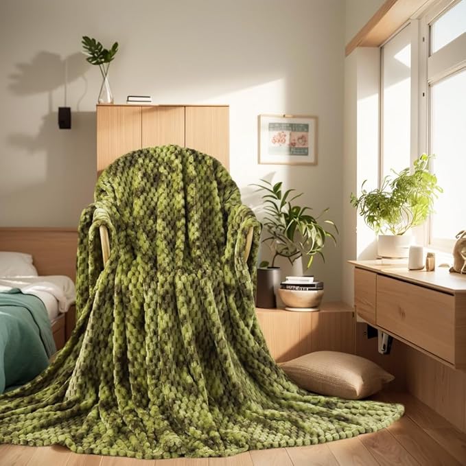 Soft Fleece Throw Blanket, 50x60 Inches Travel Size 3D Clouds Stylish Jacquard Throw Blanket for Couch, Cozy, Warm and Lightweight for Winter, Tie-dye Olive Green