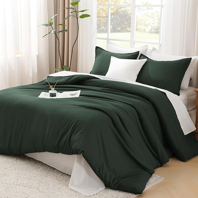 Litanika Forest Green Twin/Twin XL Comforter Set, 2 Pieces Lightweight Solid Bedding Set, All Season Fluffy Bed Set (66x90In Comforter & 1 Pillowcase)