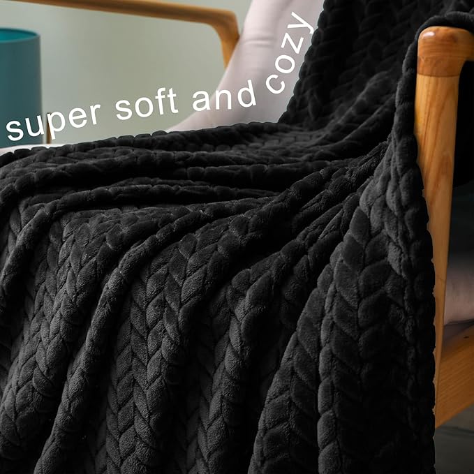 Exclusivo Mezcla Fleece Twin Size Blanket for Bed, 90x66 Inches Soft Cozy Jacquard Flannel Blankets, Lightweight Fuzzy Plush Warm for Winter, Black