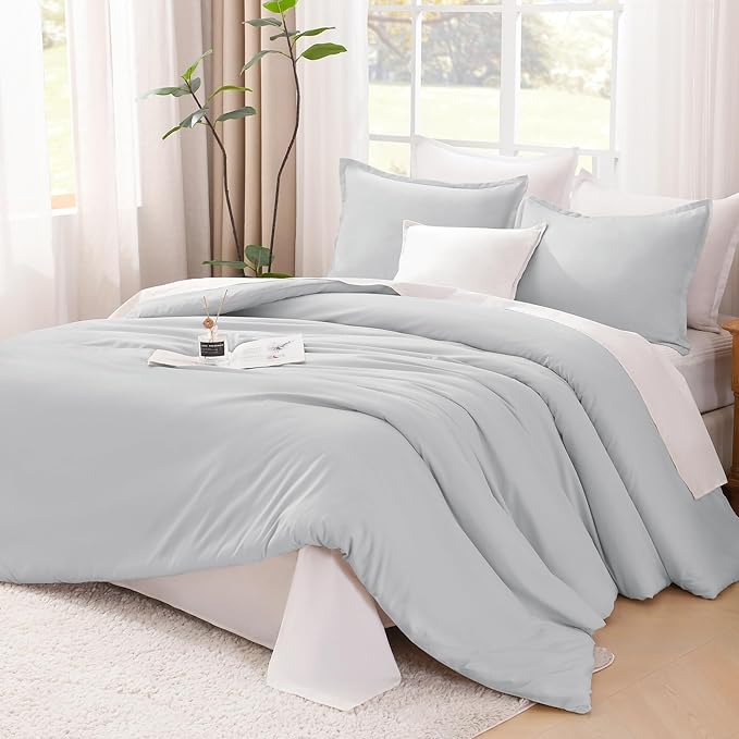 Litanika Oversized King Comforters Light Grey Super King Plus Size, 3 Pieces Lightweight Solid Bedding Comforter Set, All Season Fluffy Bed Set (128x120In Comforter & 2 Pillowcases)