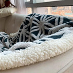 LOMAO Sherpa Fleece Blanket Fuzzy Soft Throw Blanket Dual Sided Blanket for Couch Sofa Bed (Navy, 90''x110'')