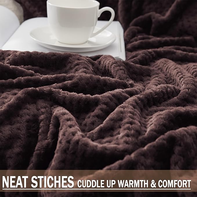 Exclusivo Mezcla Fleece Throw Blanket Extra Large, Super Soft and Warm Blankets for Couch, Sofa and Bed Waffle Textured, Cozy, Fuzzy and Lightweight (Coffee, 50x70 Inches)