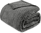 Exclusivo Mezcla Fleece Twin Size Blanket for Bed, 90x66 Inches Soft Cozy Jacquard Flannel Blankets, Lightweight Fuzzy Plush Warm for Winter, Dark Grey