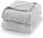 Exclusivo Mezcla Plush Fuzzy Fleece Bed Blanket Queen Size, Super Soft, Fluffy and Warm Blankets，Suitable for All Seasons (Light Grey, 90x90 Inches)