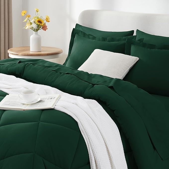 CozyLux Full Size Comforter Sets Emerald Green - 7 Pieces Bed in a Bag Full, Luxury Soft Bed Set for All Seasons, Bedding Set with Down Alternative Comforter, Sheets, Pillowcases & Shams