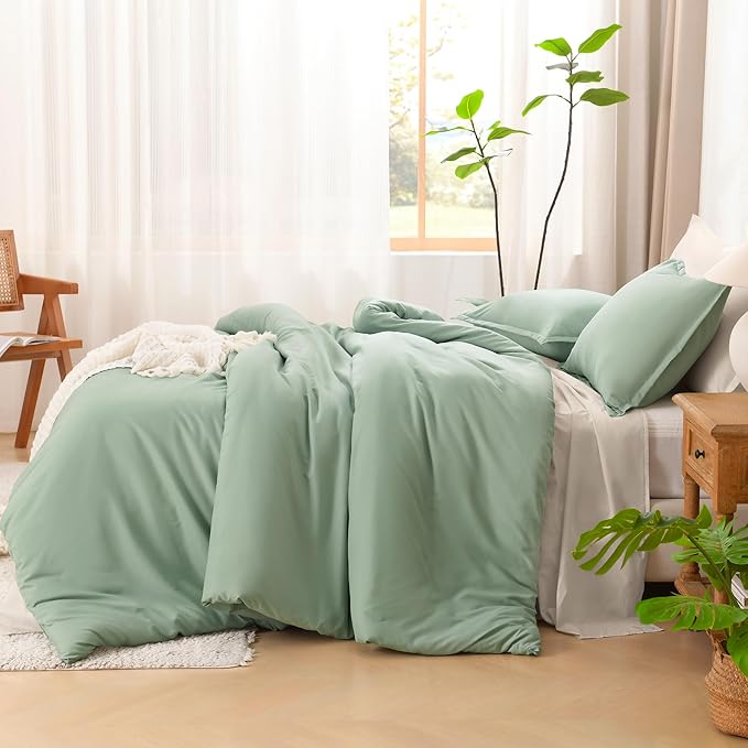 Litanika King Size Comforter Set Sage Green, 3 Pieces Lightweight Solid Comforter King Size, All Season Fluffy Down Alternative Comforter Bed Set Quilt Blanket