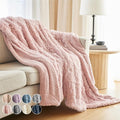 The Connecticut Home Co Bedding Blanket, Twin 80x60, Soft Fluffy Room Decor, Cozy Warm Throws for Bed, Gifts for Women, Bedroom Cute Aesthetic Blankets Shag and Sherpa Dusty Rose