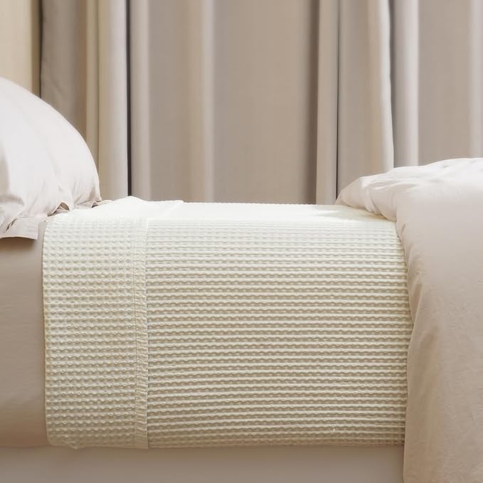 PHF 100% Cotton Waffle Weave Blanket Queen Size for Bed,Snag Proof Lightweight Breathable Moisture-Wicking Throw for Couch,Great for Layering in Cold Weather,Machine Washable, Home Decor Gift-Cream