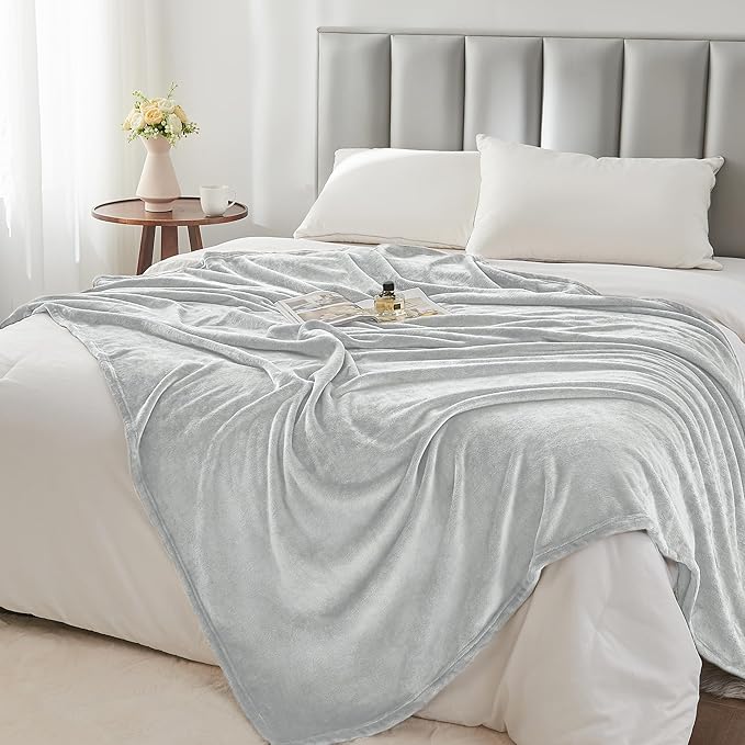 BEDELITE Fleece Blanket Twin Size Dove Gray Throw Blankets for Couch & Bed, 300GSM Luxury Plush Cozy Fuzzy Blanket 60x80 inches, Super Soft Warm Lightweight Throw Blanket for Travel Camping
