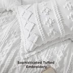 Bedsure Tufted Boho Comforter Set Full Size - Bright White Boho Bed Set, GentleSoft™ 3 Pieces Farmhouse Shabby Chic Embroidery Bedding, Gifts for Woman, Soft Jacquard Full Comforter for All Seasons