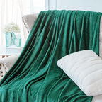 Walensee Fleece Blanket Plush Throw Fuzzy Lightweight (Queen Size 90x90 Emerald Green) Super Soft Microfiber Flannel Blankets for Couch, Bed, Sofa Ultra Luxurious Warm and Cozy for All Seasons