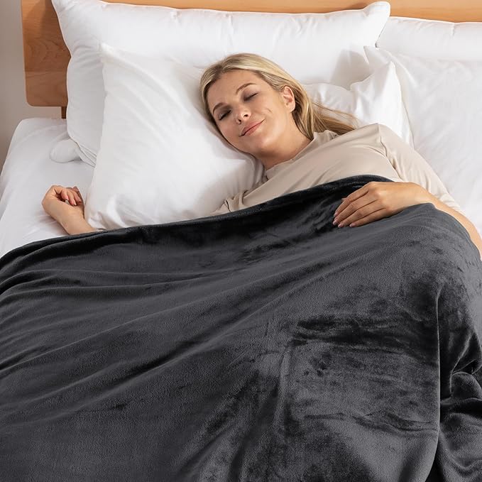 Exclusivo Mezcla Fleece Blanket King Size for Bed, Super Soft and Warm, All Season Use, Cozy, Plush, Lightweight, 90x104 Inches, Dark Grey
