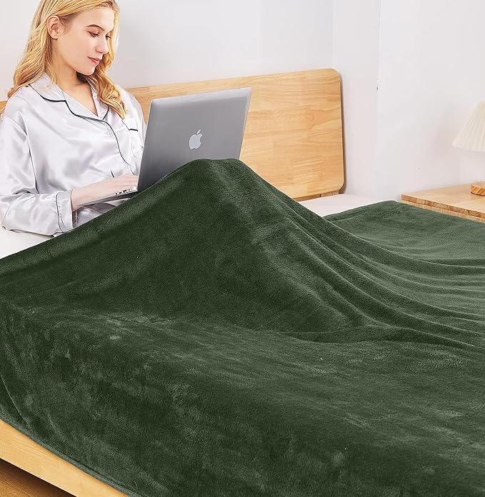 Richave 350GSM Fleece Blankets King Size for The Bed Warm Sofa Blanket 90" x 108"(Green King)
