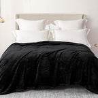 Exclusivo Mezcla Plush Fuzzy Fleece Bed Blanket Queen Size, Super Soft, Fluffy and Warm Blankets Suitable for All Seasons (Black, 90x90 Inches)
