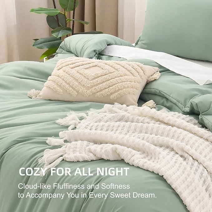 Litanika Twin XL Comforter Set Sage Green, 2 Pieces Comforter Sets Soft Down Alternative Comforter All Season Quilt Blanket (66x90In Comforter & 1 Pillowcase)