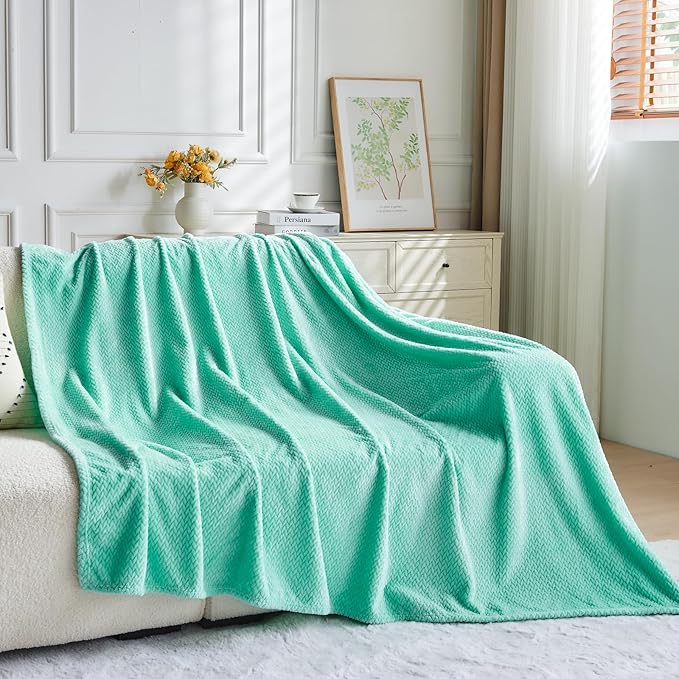 NEWCOSPLAY Super Soft King Blanket Aqua Premium Silky Flannel Fleece Leaves Pattern Lightweight Bed Blanket All Season Use (Aqua, King(90"x110"))