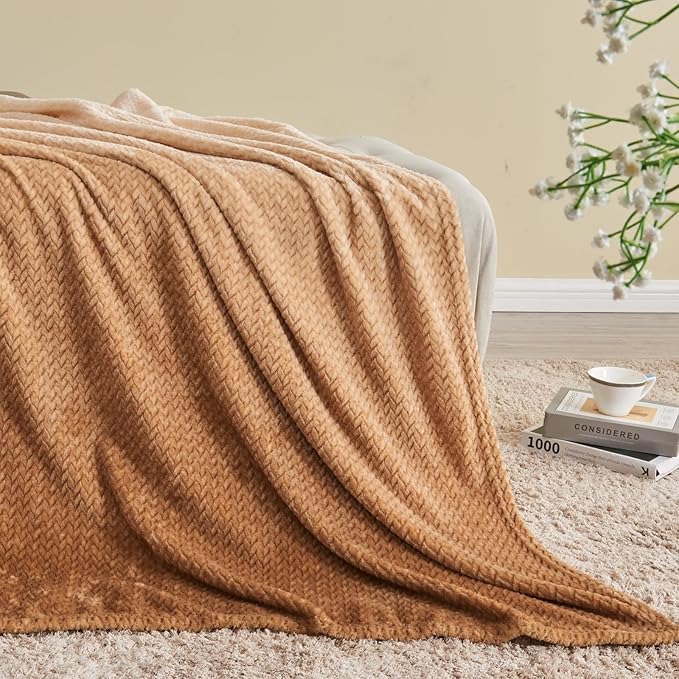 NEWCOSPLAY Super Soft Twin Blanket Ombre Brown Premium Silky Flannel Fleece Leaves Pattern Lightweight Bed Blanket All Season Use (Ombre Brown, Twin(60"x80"))