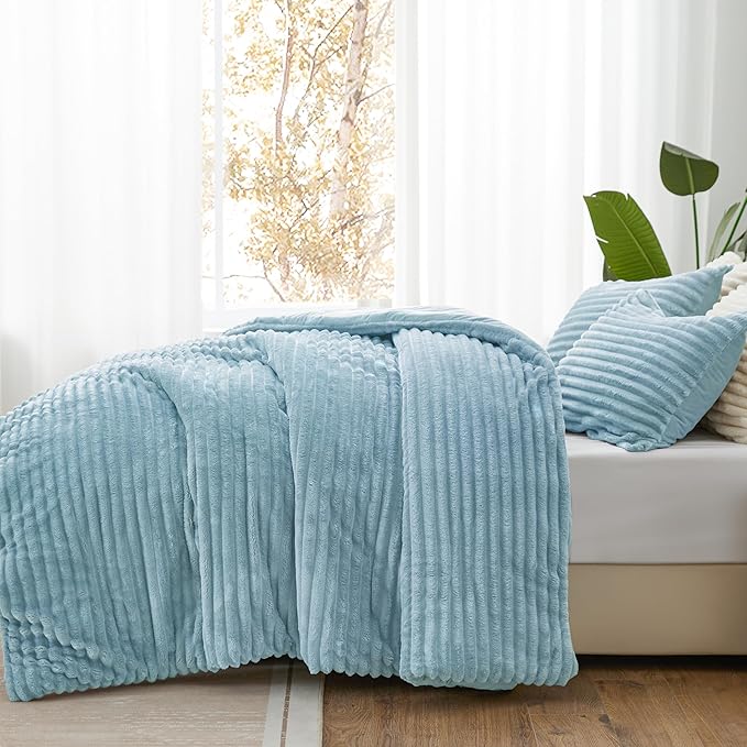 BEDELITE Fleece Twin Comforter Set -Super Soft & Warm Fluffy Light Blue Bedding, Luxury Fuzzy Heavy Bed Set for Winter with 1 Pillow case