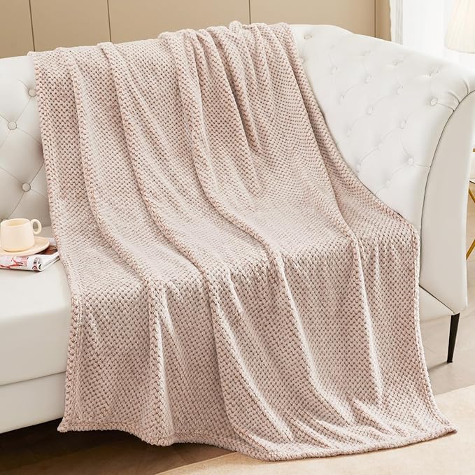 Exclusivo Mezcla Fleece Bed Blanket Queen Size, Super Soft and Warm Blankets for Couch, Sofa and Bed Waffle Textured, Cozy, Fuzzy and Lightweight (Mixed Camel, 90x90 Inches)