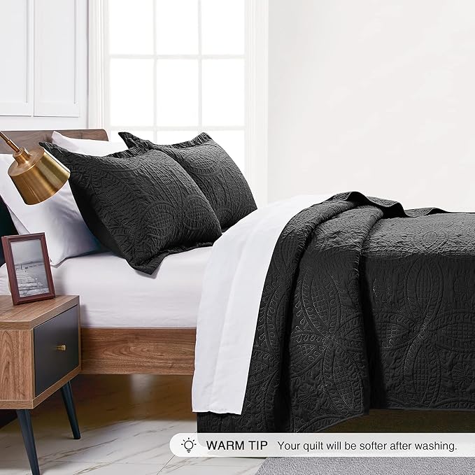 Love's cabin King Size Quilt Set Black Bedspreads - Soft Bed Fall Lightweight Bedspread Comforter - Modern Style Coin Pattern Coverlet for All Season - 3 Pieces (1 Quilt, 2 Pillow Shams)