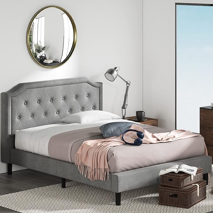 ZINUS Kellen Upholstered Scalloped Platform Bed Frame, Mattress Foundation, Wood Slat Support, No Box Spring Needed, Easy Assembly, King