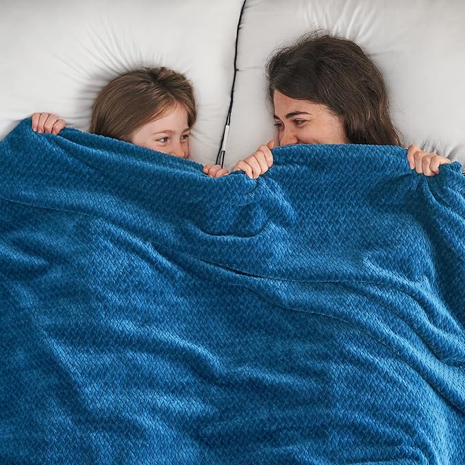 NEWCOSPLAY Super Soft Throw Blanket Navy Blue Premium Silky Flannel Fleece Leaves Pattern Lightweight Bed Blanket All Season Use (Navy Blue, Throw(50"x60"))