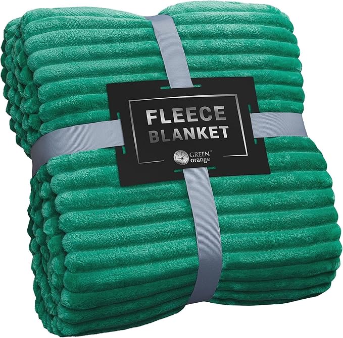 GO Premium Ultra Soft Fleece Blanket, Super Large Queen Size - Emerald Green Color, Perfect Cozy Gift, Super Warm Comfy - ECO-Certified, Hypoallergenic, 90" x 90"