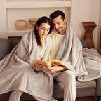 Exclusivo Mezcla Plush Fuzzy Fleece Throw Blanket Extra Large, Super Soft, Fluffy and Warm Blankets for Couch, Bed, Suitable for All Seasons (50x70 Inches, Camel)