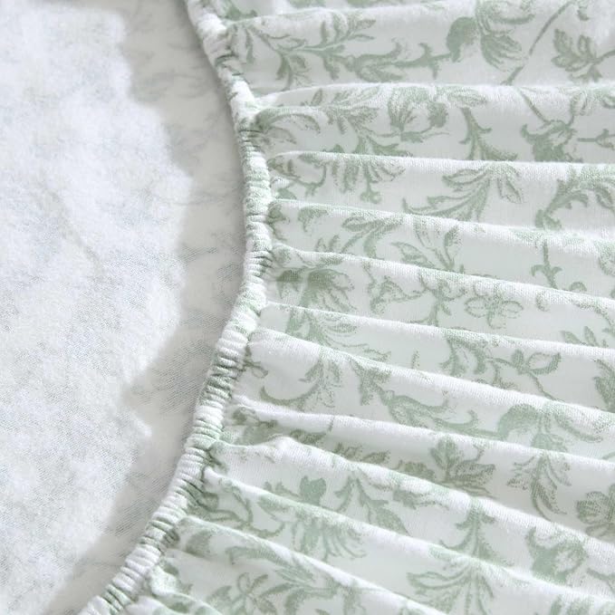 Laura Ashley - Flannel Sheets Full Size, Anti-Pilling & Wrinkle Resistant Cotton, Touchably Soft for All-Season Comfort - Bed Sheets with Matching Pillowcases & Fitted Sheet (Brinna Green)